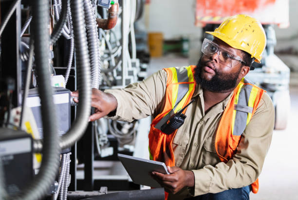 Best Local Electrician Companies  in Hutto, TX